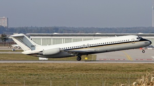 Photo of 160051 - McDonnell Douglas C-9B Skytrain II operated by US Navy