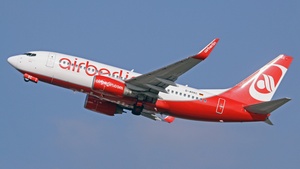 Photo of D-AHXC - Boeing 737-7K5 operated by Air Berlin (opb TUIfly)