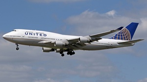 Photo of N107UA - Boeing 747-422 operated by United Airlines