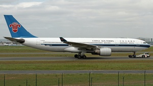 Photo of B-6548 - Airbus A330-223 operated by China Southern Airlines