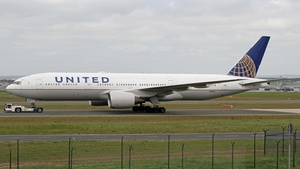 Photo of N781UA - Boeing 777-222 operated by United Airlines