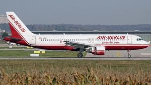 Photo of D-ABDF - Airbus A320-214 operated by Air Berlin