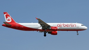 Photo of D-ABCF - Airbus A321-211 operated by Air Berlin