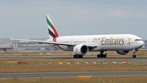 Photo of A6-EBW - Boeing 777-36N(ER) operated by Emirates