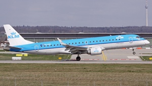Photo of PH-EZR - Embraer ERJ-190STD operated by KLM Cityhopper