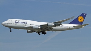 Photo of D-ABTA - Boeing 747-430(M) operated by Lufthansa