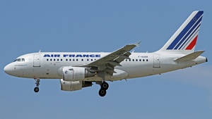 Photo of F-GUGR - Airbus A318-111 operated by Air France