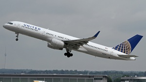 Photo of N12109 - Boeing 757-224 operated by United Airlines