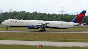 Photo of N833MH - Boeing 767-432(ER) operated by Delta Air Lines
