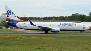 Photo of TC-SEY - Boeing 737-8HC operated by SunExpress