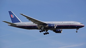 Photo of N792UA - Boeing 777-222(ER) operated by United Airlines