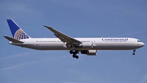 Photo of N78060 - Boeing 767-424(ER) operated by Continental Airlines