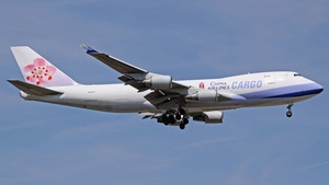 Photo of B-18717 - Boeing 747-409F operated by China Airlines Cargo