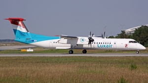 Photo of LX-LGA - Bombardier DHC-8-402 Dash 8 Q400 operated by Luxair
