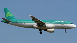 Photo of EI-DEG - Airbus A320-214 operated by Aer Lingus