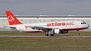 Photo with serial 676 - Airbus A320-232