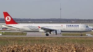 Photo of TC-JRI - Airbus A321-231 operated by Turkish Airlines