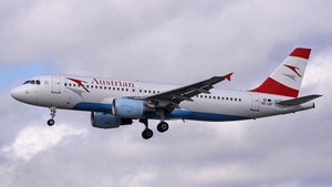 Photo of OE-LBT - Airbus A320-214 operated by Austrian Airlines