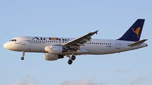 Photo of EI-DSW - Airbus A320-216 operated by Air One