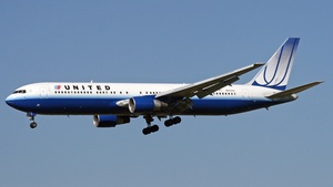 Photo of N643UA - Boeing 767-322(ER) operated by United Airlines