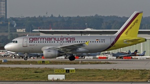 Photo of D-AKNQ - Airbus A319-112 operated by Germanwings