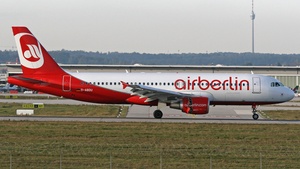 Photo of D-ABDU - Airbus A320-214 operated by Air Berlin