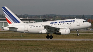 Photo of F-GUGP - Airbus A318-111 operated by Air France
