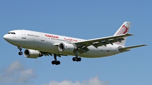 Photo of TS-IPC - Airbus A300B4-605R operated by Tunisair