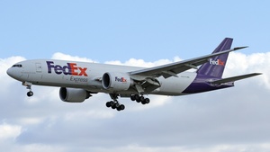 Photo of N857FD - Boeing 777-FS2 operated by FedEx