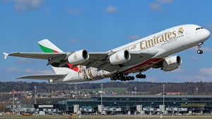 Photo of A6-EOA - Airbus A380-861 operated by Emirates