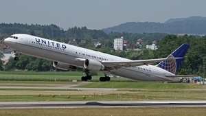 Photo of N68061 - Boeing 767-424(ER) operated by United Airlines