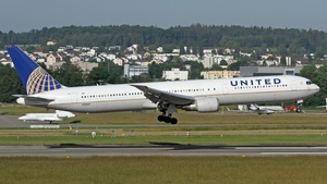 Photo of N78060 - Boeing 767-424(ER) operated by United Airlines
