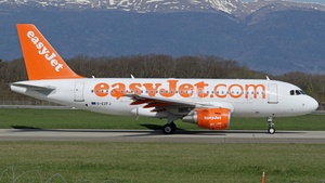 Photo of G-EZFJ - Airbus A319-111 operated by easyJet