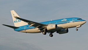 Photo of PH-BGE - Boeing 737-7K2 operated by KLM Royal Dutch Airlines