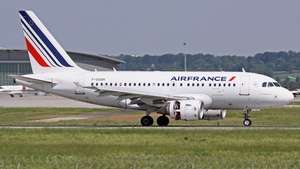 Photo of F-GUGH - Airbus A318-111 operated by Air France