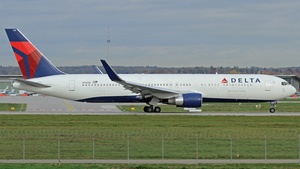 N176DN - Boeing 767-332(ER)