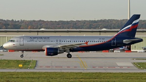 VP-BQP - Airbus A320-214