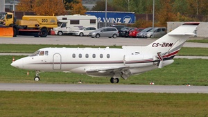 Photo of CS-DRM - Hawker Beechcraft 800XP operated by NetJets Europe