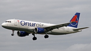 Photo of TC-OAC - Airbus A320-212 operated by Onur Air