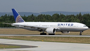N57016 - Boeing 777-224(ER)