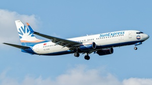 Photo of TC-SOD - Boeing 737-8HC operated by SunExpress
