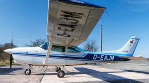 Photo of D-EAJM - Cessna R182 Skylane RG operated by Private