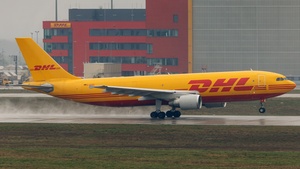 Photo of D-AEAH - Airbus A300B4-622R(F) operated by European Air Transport