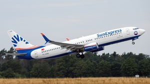 Photo of TC-SOG - Boeing 737-8HC operated by SunExpress