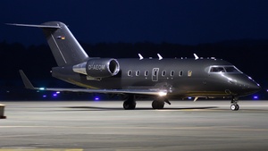 Photo of D-AEOM - Bombardier Challenger 604 operated by Elangeni