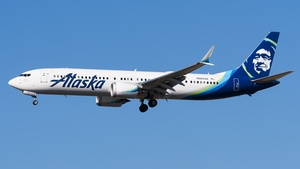 Photo of N984AK - Boeing 737 MAX 9 operated by Alaska Airlines