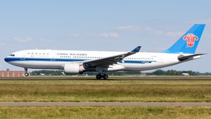 Photo of B-6547 - Airbus A330-223 operated by China Southern Airlines