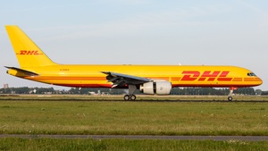 Photo of G-DHKK - Boeing 757-28A(PCF) operated by DHL Air