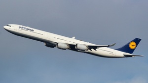 Photo of D-AIHY - Airbus A340-642 operated by Lufthansa