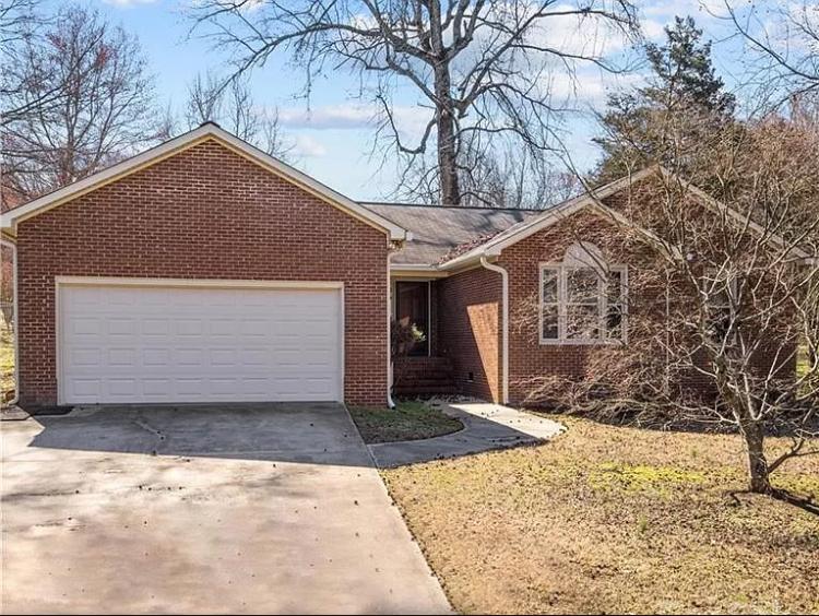 311 Valhalla Drive, Harrisburg, NC 28075